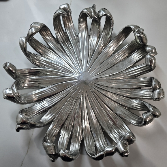 Glam Plants & Flower Wall Decor On Resin - Picture 10 of 12